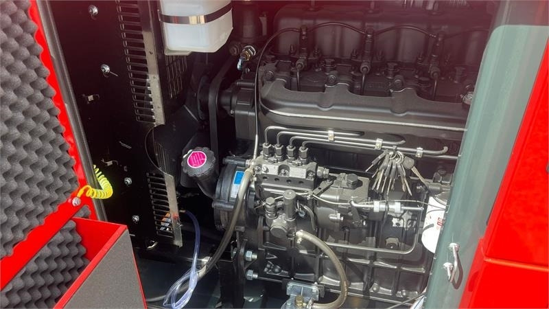 Bauer GFS-40 ATS, 40 kW/50 kVA - ערכת גנרטורים: תמונה 4 Bauer GFS-40 ATS, 40 kW/50 kVA - ערכת גנרטורים: תמונה 4