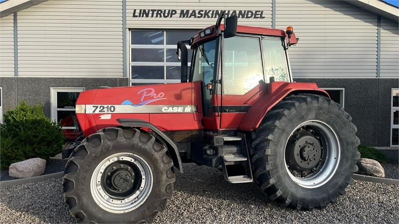 Case IH Magnum 7210 PRO PRO model, og en ejers traktor fra - טרקטור חקלאי: תמונה 1 Case IH Magnum 7210 PRO PRO model, og en ejers traktor fra - טרקטור חקלאי: תמונה 1