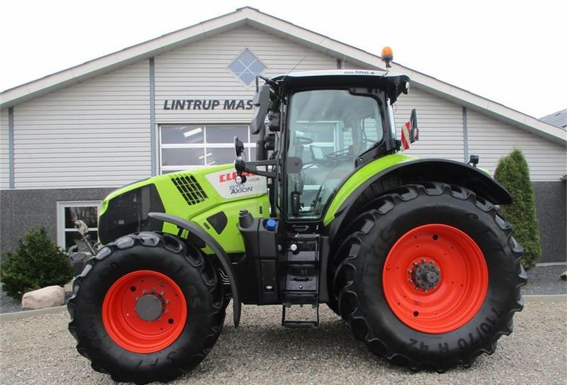 טרקטור חקלאי Claas AXION 870 CMATIC med frontlift og front PTO, GPS: תמונה 1