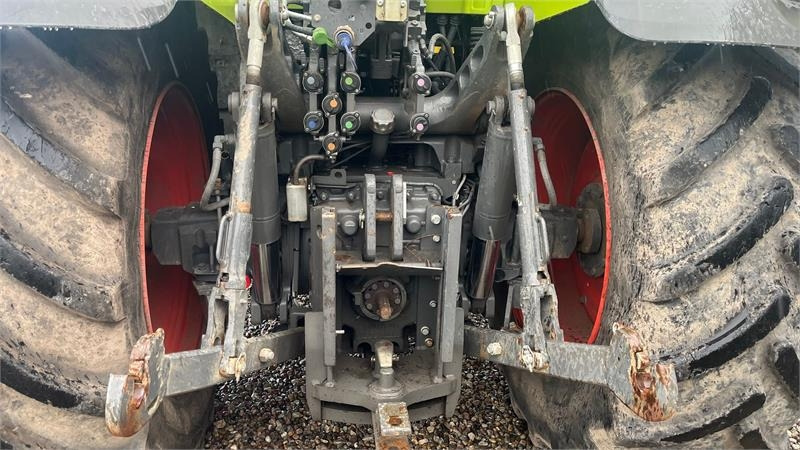 Claas Axion 830 Med frontlift - טרקטור חקלאי: תמונה 5 Claas Axion 830 Med frontlift - טרקטור חקלאי: תמונה 5