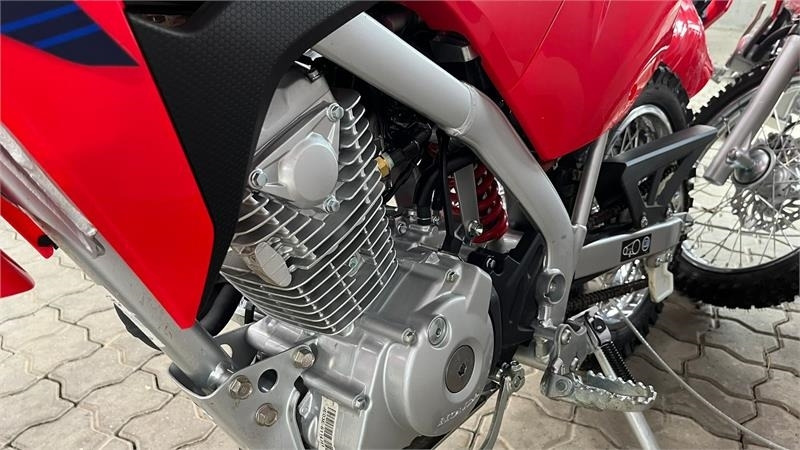 רכב שטח/ טרקטורון Honda CRF 125 F DEMO. Rigtig crosser med gear og kobling: תמונה 15