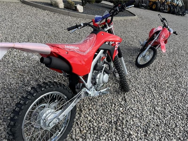 Honda CRF 125 FB Den helt nye model - רכב שטח/ טרקטורון: תמונה 5 Honda CRF 125 FB Den helt nye model - רכב שטח/ טרקטורון: תמונה 5