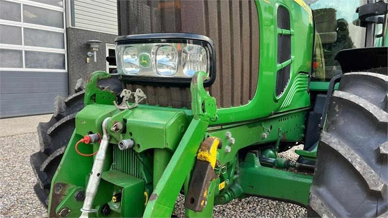 John Deere 6930 AutoPower med frontlift og front PTO - טרקטור חקלאי: תמונה 5 John Deere 6930 AutoPower med frontlift og front PTO - טרקטור חקלאי: תמונה 5