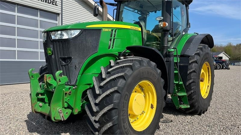 John Deere 7280R Næsten nye dæk, Autopower og frontlift - טרקטור חקלאי: תמונה 2 John Deere 7280R Næsten nye dæk, Autopower og frontlift - טרקטור חקלאי: תמונה 2