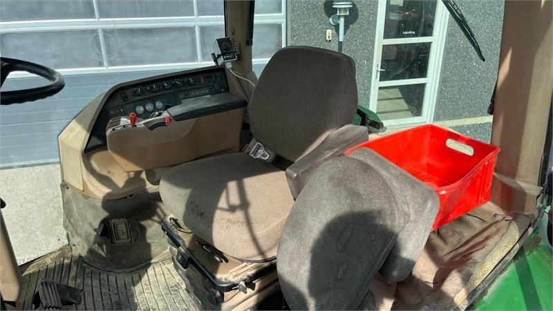 John Deere 8100 Samme ejer siden 2014 - טרקטור חקלאי: תמונה 5 John Deere 8100 Samme ejer siden 2014 - טרקטור חקלאי: תמונה 5