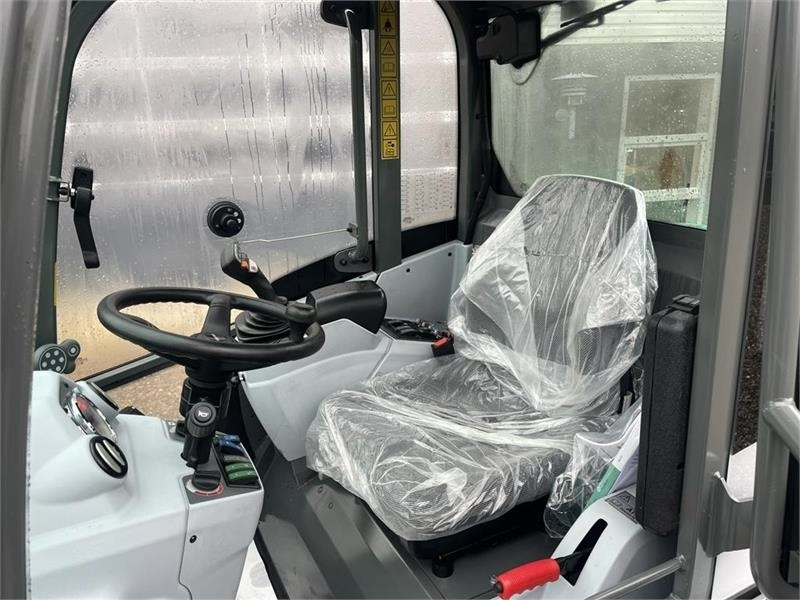 Kramer KL25.5T med Teleskoparm, så den har stor rækkevidd - מעמיס קומפקטי: תמונה 4 Kramer KL25.5T med Teleskoparm, så den har stor rækkevidd - מעמיס קומפקטי: תמונה 4
