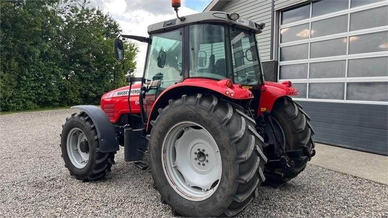 Massey Ferguson 5465 Med frontlift - טרקטור חקלאי: תמונה 3 Massey Ferguson 5465 Med frontlift - טרקטור חקלאי: תמונה 3