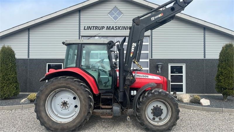טרקטור חקלאי Massey Ferguson 6480 Dyna 4 Med frontlift og frontlæsser: תמונה 8