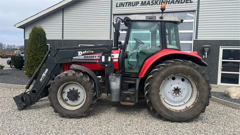טרקטור חקלאי Massey Ferguson 6480 Dyna 4 Med frontlift og frontlæsser: תמונה 11