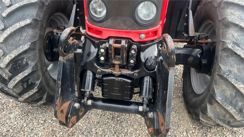 Massey Ferguson 6490 Dyna 6 med frontlift - טרקטור חקלאי: תמונה 4 Massey Ferguson 6490 Dyna 6 med frontlift - טרקטור חקלאי: תמונה 4