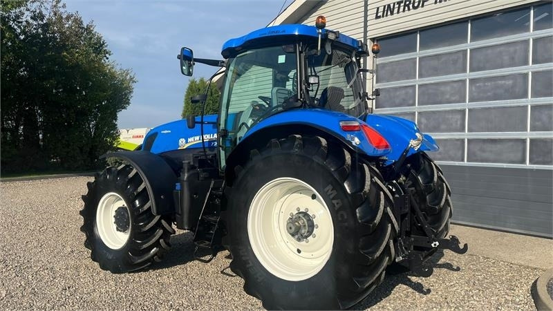 New Holland T7.270 AutoCommand med frontlift - טרקטור חקלאי: תמונה 3 New Holland T7.270 AutoCommand med frontlift - טרקטור חקלאי: תמונה 3