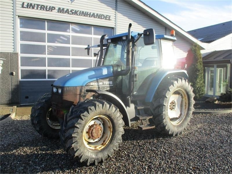 New Holland TS115 SLE - טרקטור חקלאי: תמונה 4 New Holland TS115 SLE - טרקטור חקלאי: תמונה 4