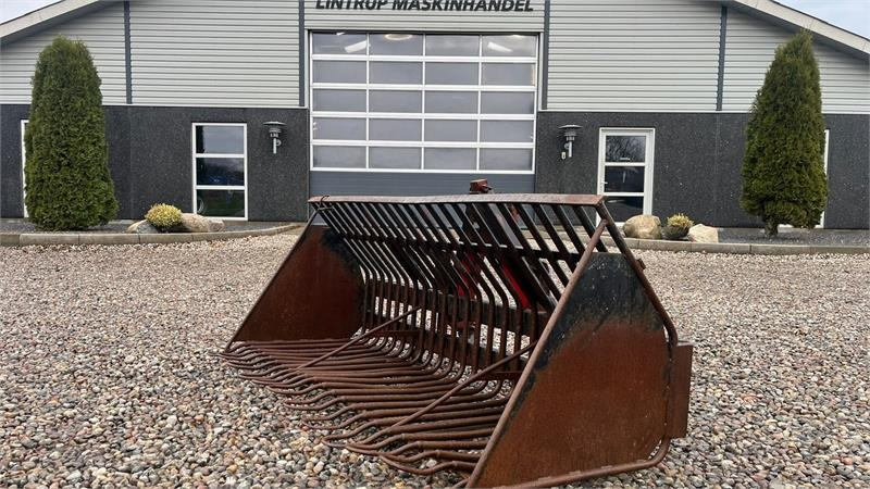 - - - Roeskovl / Stengreb Med A-ramme ophæng - דלי מעמיס: תמונה 1 - - - Roeskovl / Stengreb Med A-ramme ophæng - דלי מעמיס: תמונה 1