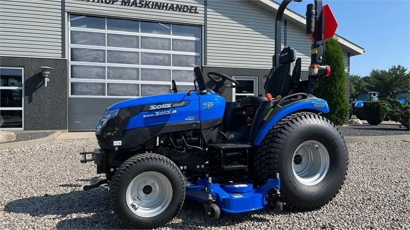 Solis 26 HST Hydrostat Turf hjul og klipperbord - מכסחה: תמונה 2 Solis 26 HST Hydrostat Turf hjul og klipperbord - מכסחה: תמונה 2