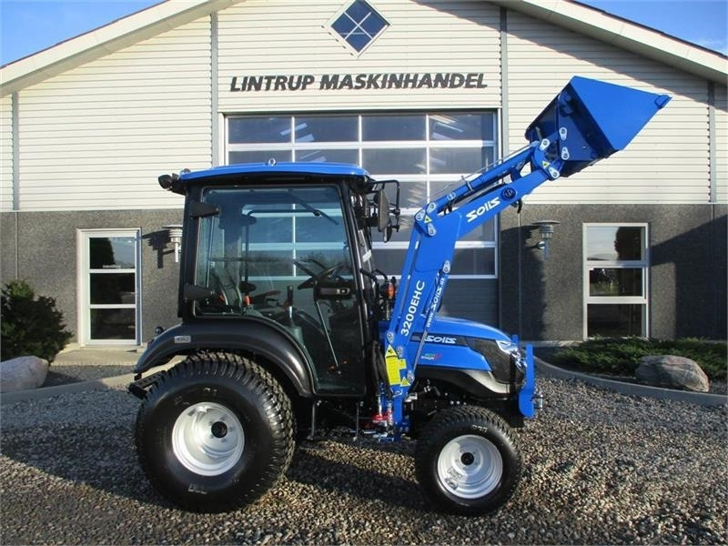 Solis 26 HST Med kabine, Turf hjul og frontlæsser. - טרקטור חקלאי: תמונה 3 Solis 26 HST Med kabine, Turf hjul og frontlæsser. - טרקטור חקלאי: תמונה 3