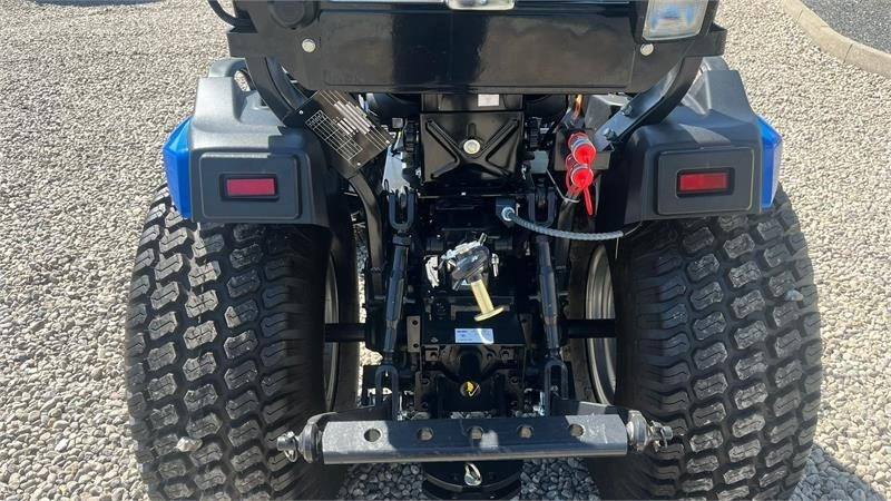 Solis H26 HST Turfdæk og Frontlæsser - טרקטור חקלאי: תמונה 5 Solis H26 HST Turfdæk og Frontlæsser - טרקטור חקלאי: תמונה 5
