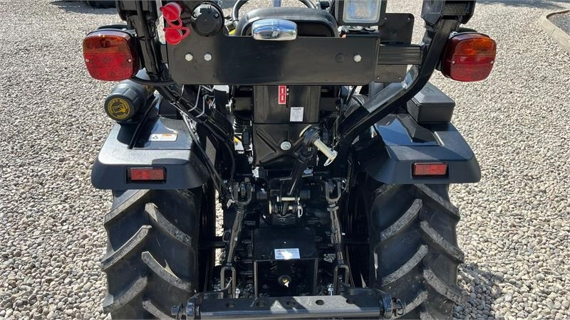 Solis S26 6+2 gearmaskine Limited Edition i sort med bre - טרקטור חקלאי: תמונה 2 Solis S26 6+2 gearmaskine Limited Edition i sort med bre - טרקטור חקלאי: תמונה 2