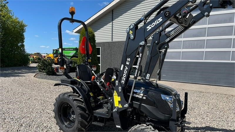 Solis S26 6+2 gearmaskine Limited Edition i sort med bre - טרקטור חקלאי: תמונה 3 Solis S26 6+2 gearmaskine Limited Edition i sort med bre - טרקטור חקלאי: תמונה 3