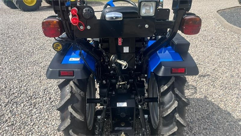 Solis S26 6+2 gearmaskine med servostyring - טרקטור חקלאי: תמונה 4 Solis S26 6+2 gearmaskine med servostyring - טרקטור חקלאי: תמונה 4