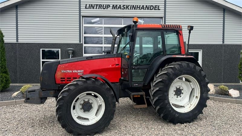 Valmet 8050 - טרקטור חקלאי: תמונה 1 Valmet 8050 - טרקטור חקלאי: תמונה 1
