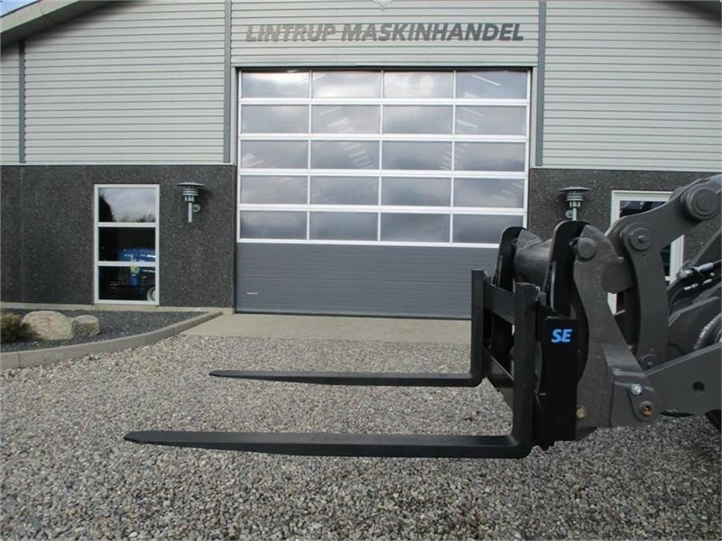 Volvo Pallegafler 5ton 150cm smededegafler. NYT sæt - מעמיס גלגלים: תמונה 1 Volvo Pallegafler 5ton 150cm smededegafler. NYT sæt - מעמיס גלגלים: תמונה 1