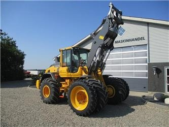 Volvo Tvillingehjul som passer til AGRI 750/65R26 - מעמיס גלגלים: תמונה 1 Volvo Tvillingehjul som passer til AGRI 750/65R26 - מעמיס גלגלים: תמונה 1