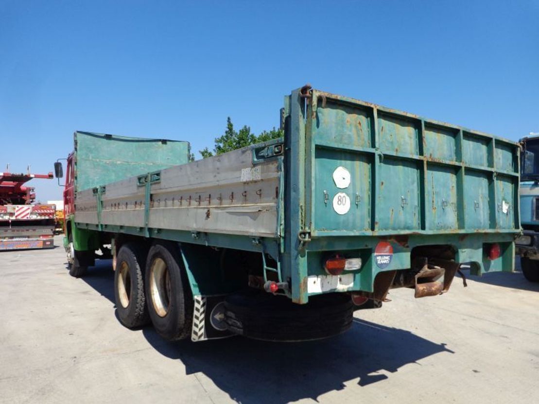 Scania LB141 V8 SCANIA LBS 141 (6X2) V8 - משאית צד נופל/ שטוחה: תמונה 5 Scania LB141 V8 SCANIA LBS 141 (6X2) V8 - משאית צד נופל/ שטוחה: תמונה 5