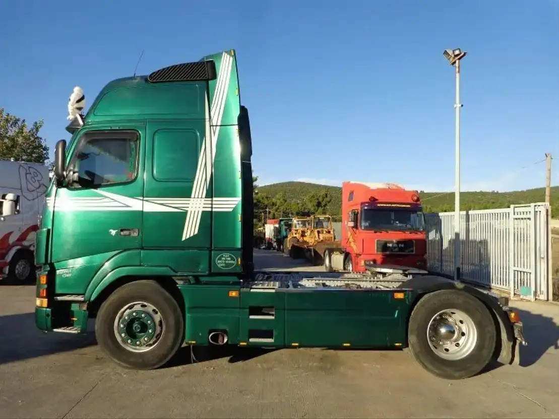 Volvo FH 12.420 Volvo FH12.420 4X2 - יחידת טרקטור: תמונה 4 Volvo FH 12.420 Volvo FH12.420 4X2 - יחידת טרקטור: תמונה 4