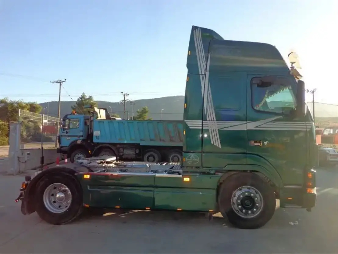 Volvo FH 12.420 Volvo FH12.420 4X2 - יחידת טרקטור: תמונה 3 Volvo FH 12.420 Volvo FH12.420 4X2 - יחידת טרקטור: תמונה 3