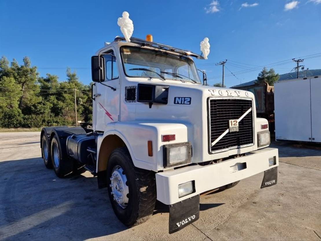 Volvo N 12 VOLVO N12 (6X4) - יחידת טרקטור: תמונה 1 Volvo N 12 VOLVO N12 (6X4) - יחידת טרקטור: תמונה 1