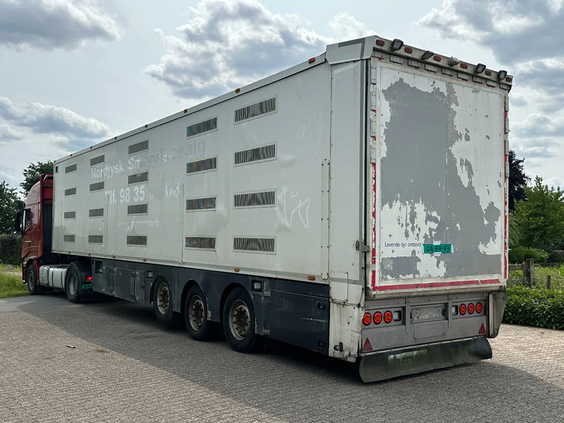 Berdex NO BERDEX HMK 4 stock livestock trailer SPF - סמיטריילר להובלת בעלי חיים: תמונה 4 Berdex NO BERDEX HMK 4 stock livestock trailer SPF - סמיטריילר להובלת בעלי חיים: תמונה 4