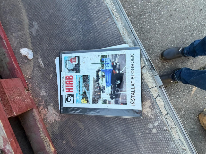 Hiab 112 RADIO REMOTE - עגורן מעמיס עבור משאית: תמונה 4 Hiab 112 RADIO REMOTE - עגורן מעמיס עבור משאית: תמונה 4