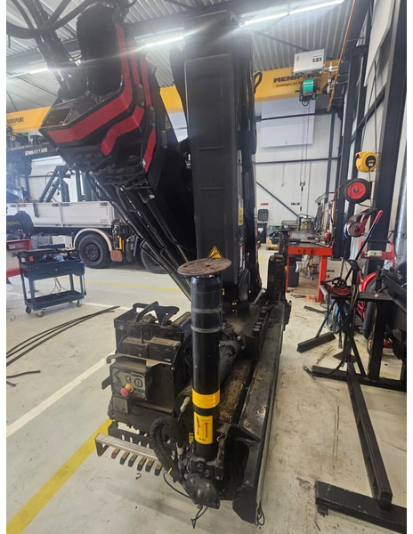 Hiab 23 tm hiab with radio remote - זרוע: תמונה 5 Hiab 23 tm hiab with radio remote - זרוע: תמונה 5