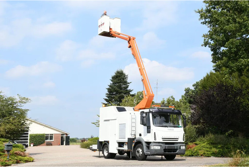Iveco EuroCargo 120 E18!! ARBEITSBUHNE/SKYWORKER/HOOGWERKER!!EURO5!! CUSTERS!! - משאית: תמונה 1 Iveco EuroCargo 120 E18!! ARBEITSBUHNE/SKYWORKER/HOOGWERKER!!EURO5!! CUSTERS!! - משאית: תמונה 1