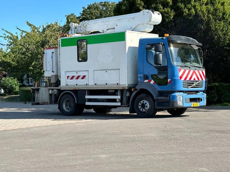 Volvo FL 240 ARBEITSBUHNE/SKYWORKER/17.5m - משאית: תמונה 2 Volvo FL 240 ARBEITSBUHNE/SKYWORKER/17.5m - משאית: תמונה 2