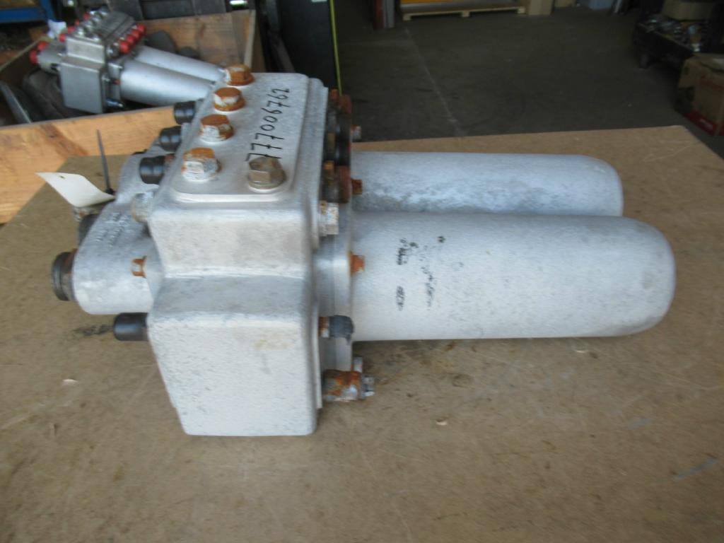 Bomag BC1172RB - - מסנן שמן עבור מכונת בנייה: תמונה 1 Bomag BC1172RB - - מסנן שמן עבור מכונת בנייה: תמונה 1