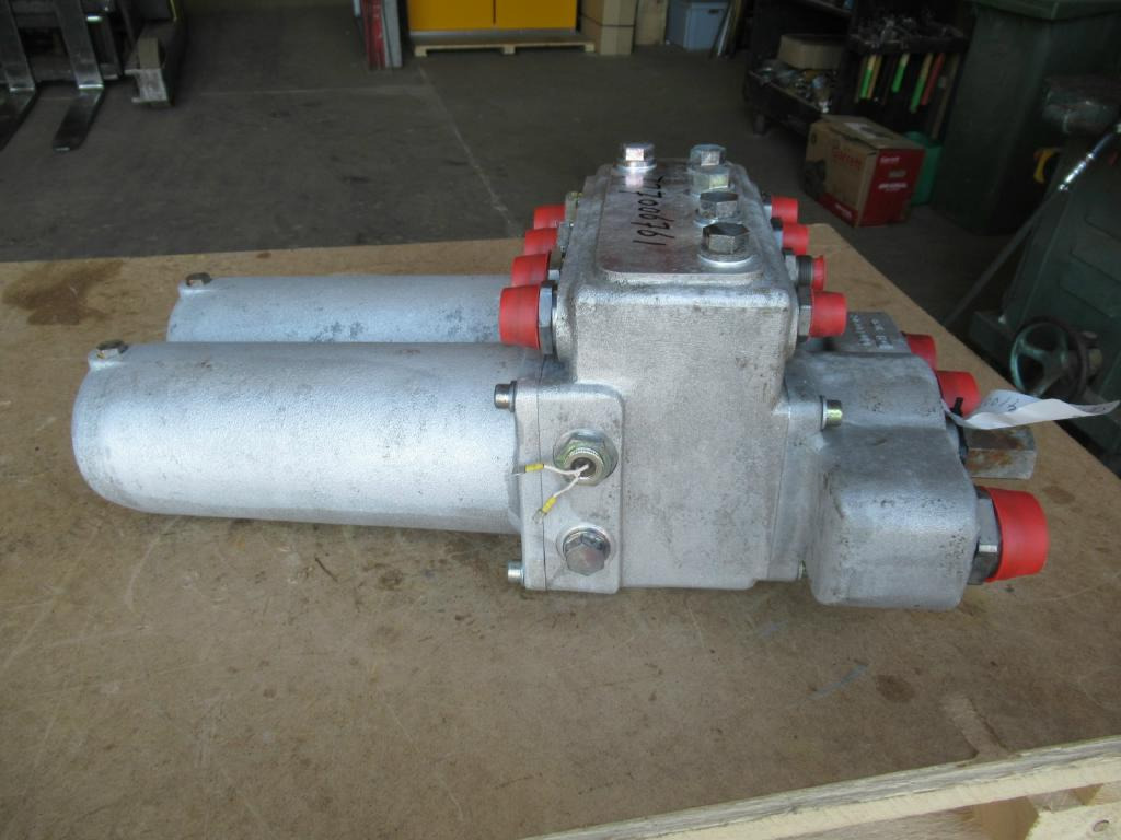 Bomag BC572RB - - מסנן שמן עבור מכונת בנייה: תמונה 3 Bomag BC572RB - - מסנן שמן עבור מכונת בנייה: תמונה 3