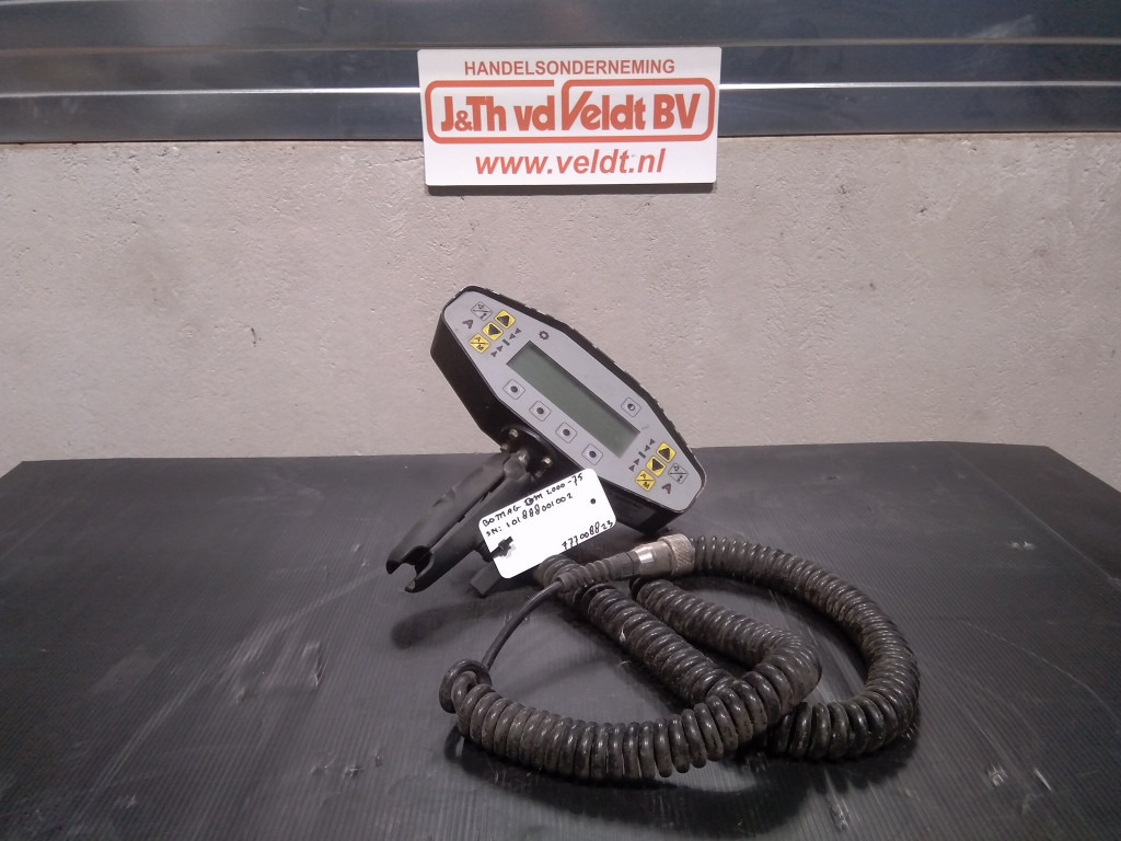 Bomag BM2000-75 - - לוח מחוונים עבור מכונת בנייה: תמונה 1 Bomag BM2000-75 - - לוח מחוונים עבור מכונת בנייה: תמונה 1