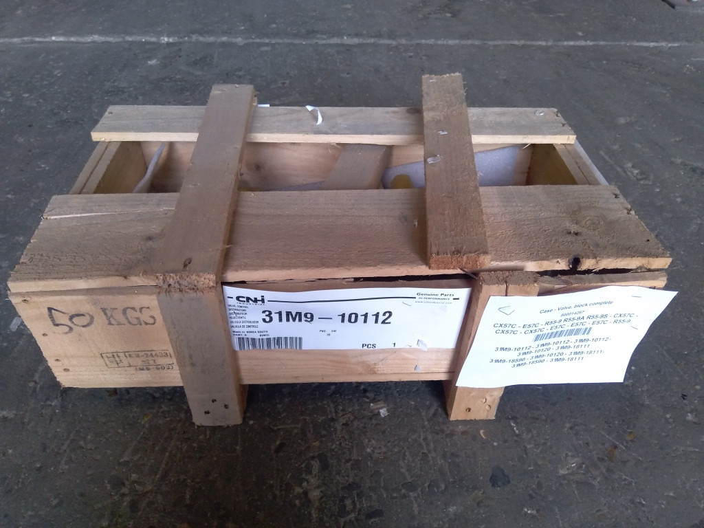 Case 31M9-10112 - שסתום הידרולי עבור מכונת בנייה: תמונה 2 Case 31M9-10112 - שסתום הידרולי עבור מכונת בנייה: תמונה 2