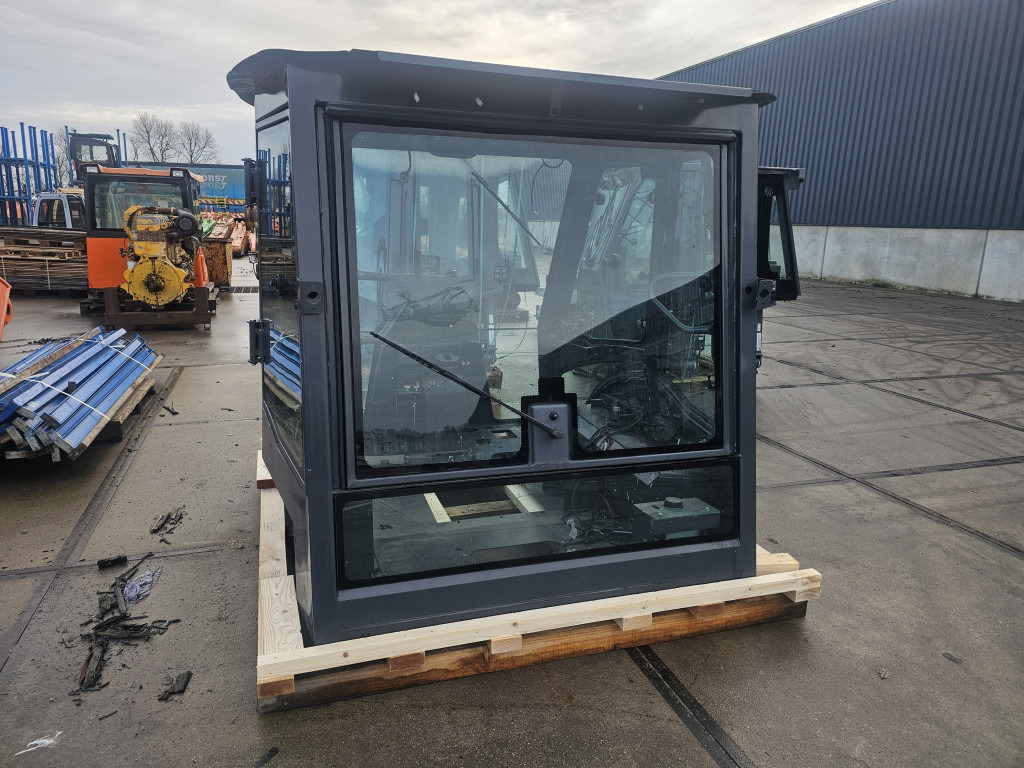 Case 48158665 - תא עבור מכונת בנייה: תמונה 2 Case 48158665 - תא עבור מכונת בנייה: תמונה 2