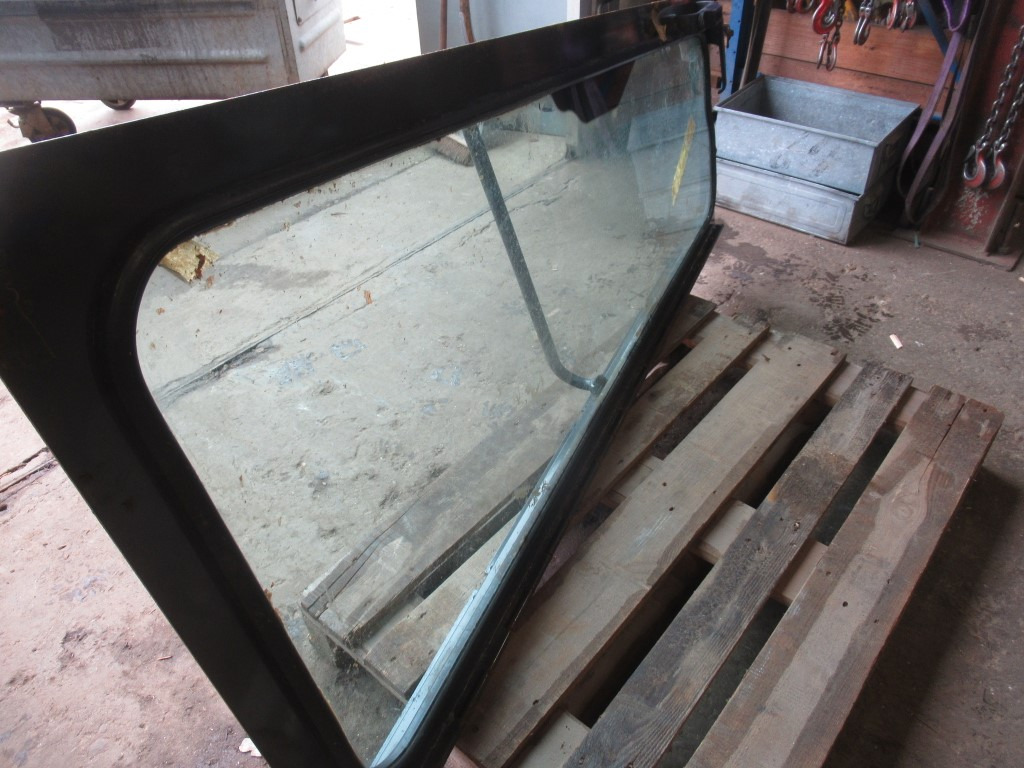 Case 75313426 - דלת וחלקים עבור מכונת בנייה: תמונה 5 Case 75313426 - דלת וחלקים עבור מכונת בנייה: תמונה 5