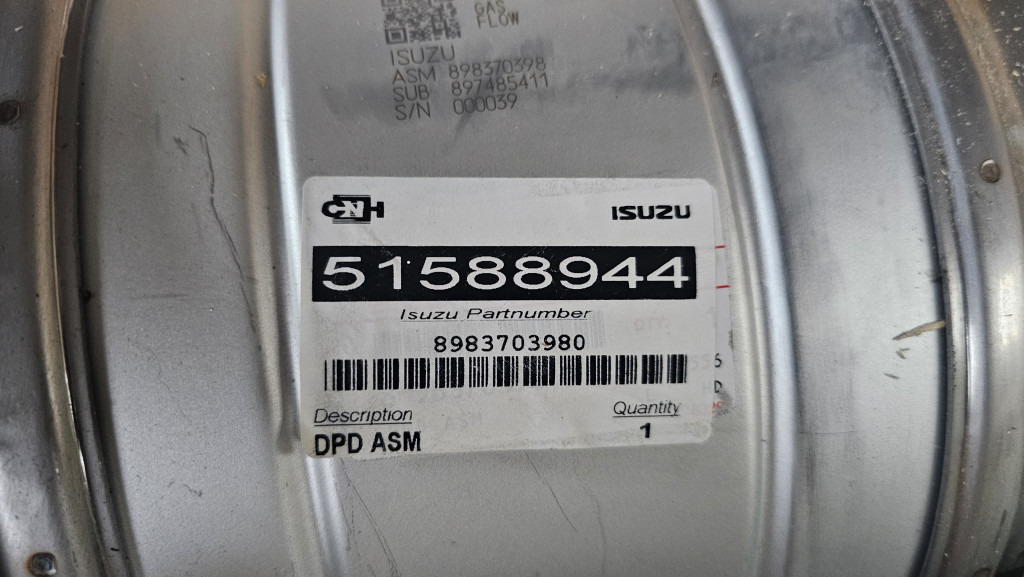 Case 8983703980 - ממיר קטליטי עבור מכונת בנייה: תמונה 2 Case 8983703980 - ממיר קטליטי עבור מכונת בנייה: תמונה 2