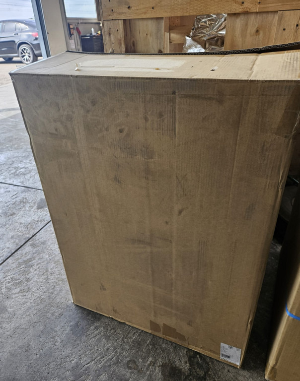 Case KNH14043 - מכל דלק עבור מכונת בנייה: תמונה 3 Case KNH14043 - מכל דלק עבור מכונת בנייה: תמונה 3