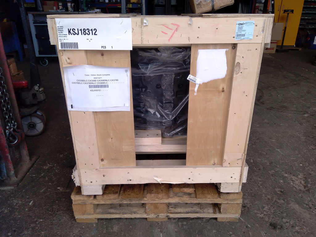 Case KSJ18312 - שסתום הידרולי עבור מכונת בנייה: תמונה 3 Case KSJ18312 - שסתום הידרולי עבור מכונת בנייה: תמונה 3