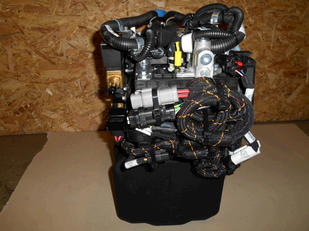 Caterpillar 3735561 - מכל AdBlue עבור מכונת בנייה: תמונה 5 Caterpillar 3735561 - מכל AdBlue עבור מכונת בנייה: תמונה 5