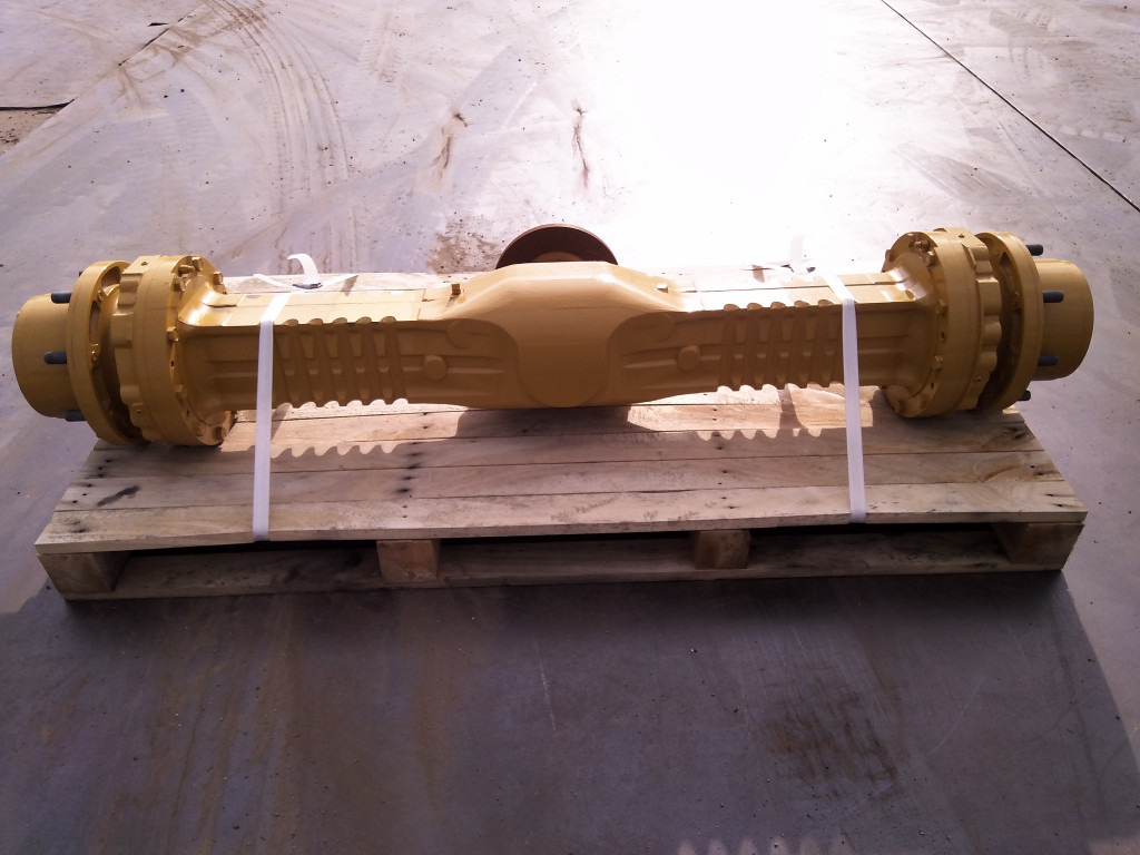 Caterpillar 4454601 - 2628647 - סרן קדמי עבור מכונת בנייה: תמונה 4 Caterpillar 4454601 - 2628647 - סרן קדמי עבור מכונת בנייה: תמונה 4