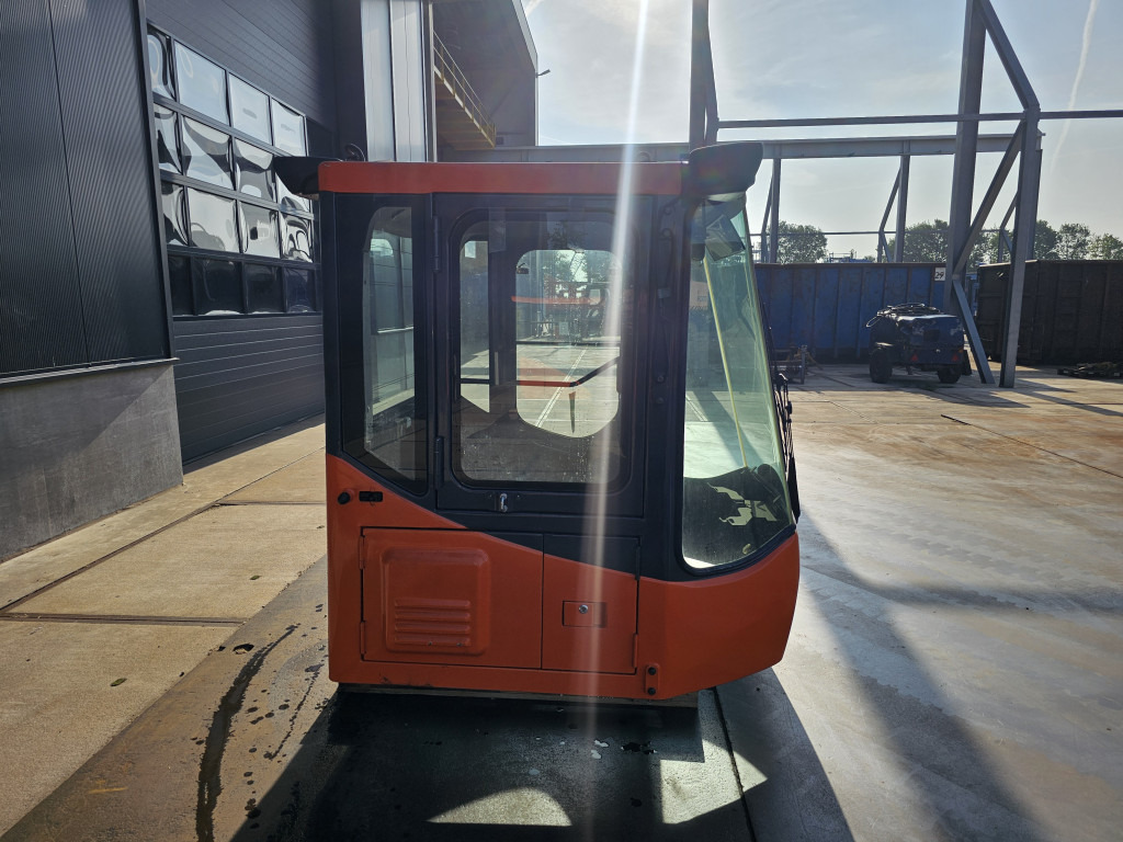 Doosan 220101-00071B - K1005556K - תא עבור מכונת בנייה: תמונה 4 Doosan 220101-00071B - K1005556K - תא עבור מכונת בנייה: תמונה 4