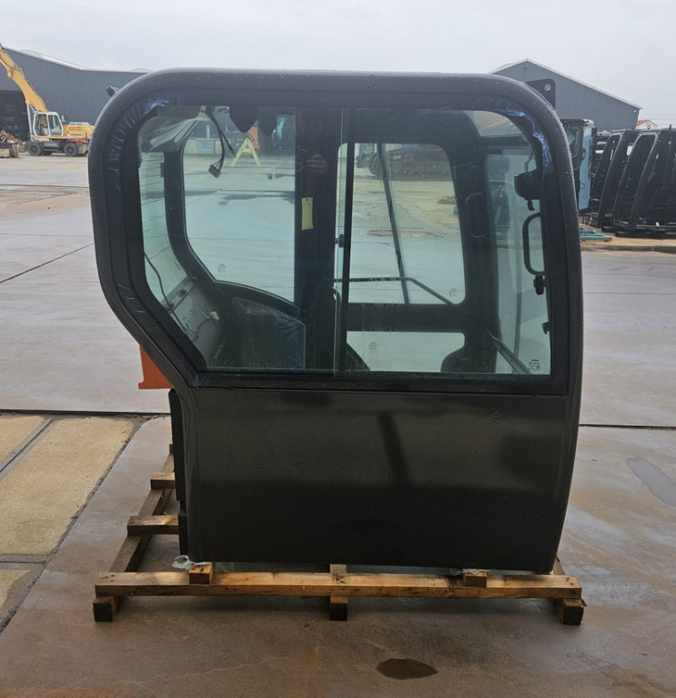 Doosan 220101-00889K - 220101-00107 - תא עבור מכונת בנייה: תמונה 4 Doosan 220101-00889K - 220101-00107 - תא עבור מכונת בנייה: תמונה 4