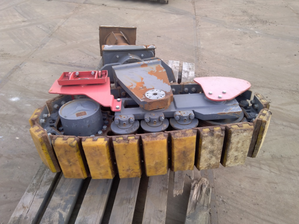 Dynapac PL1000F - - חלקי תושבת עבור מכונת בנייה: תמונה 2 Dynapac PL1000F - - חלקי תושבת עבור מכונת בנייה: תמונה 2