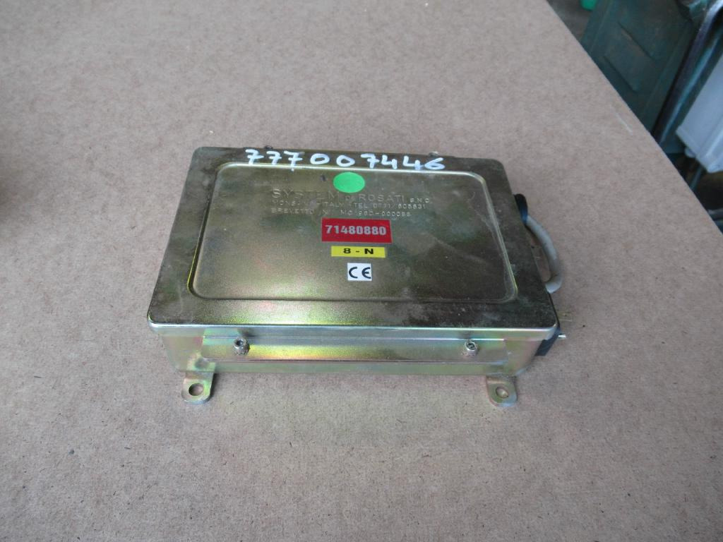 Fiat Hitachi 71480880 - - ECU עבור מכונת בנייה: תמונה 1 Fiat Hitachi 71480880 - - ECU עבור מכונת בנייה: תמונה 1